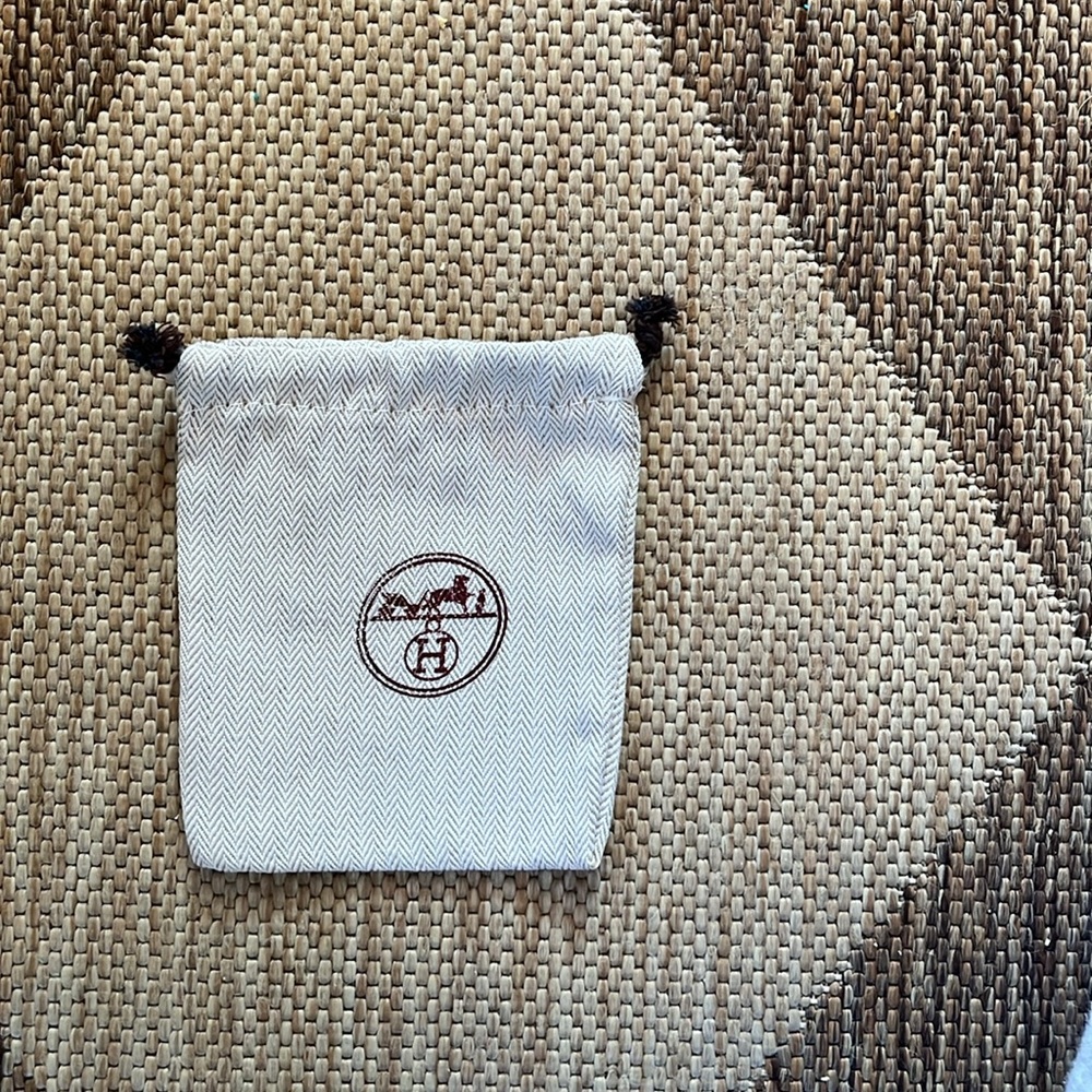 Hermes package dust bag